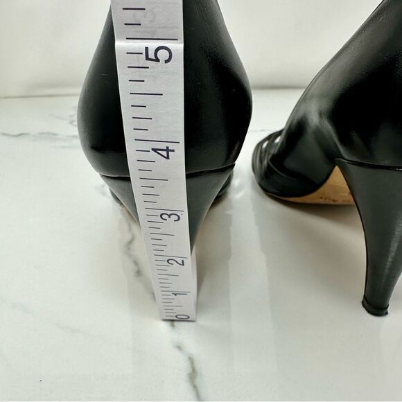 Michael Kors Heels- Size 6.5 - Picture 9 of 15